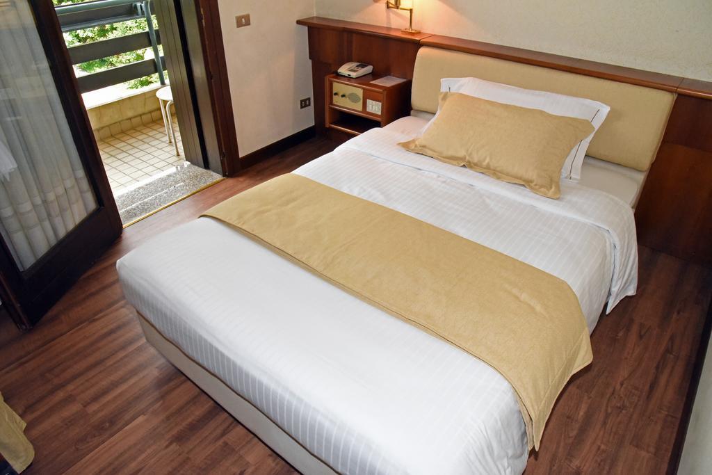Hotel Bellavista Montebelluna Eksteriør billede