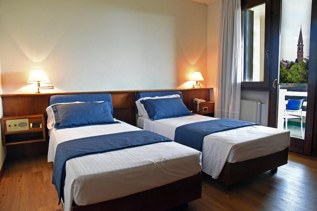 Hotel Bellavista Montebelluna Eksteriør billede
